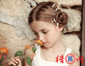 姓黄的女孩名字独特