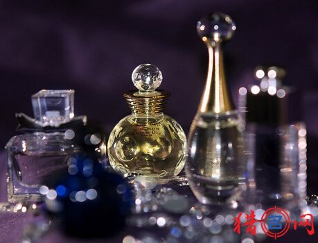 香水品牌名字-香水品牌取名-品牌名字大全