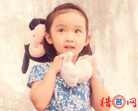 易姓女孩名字大全