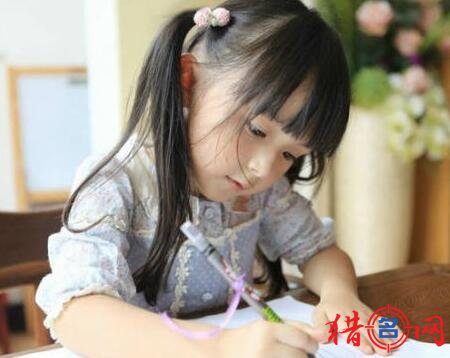 姓廖的女孩名字时尚洋气